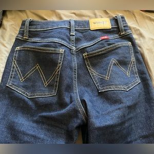 Women’s Wrangler Jeans